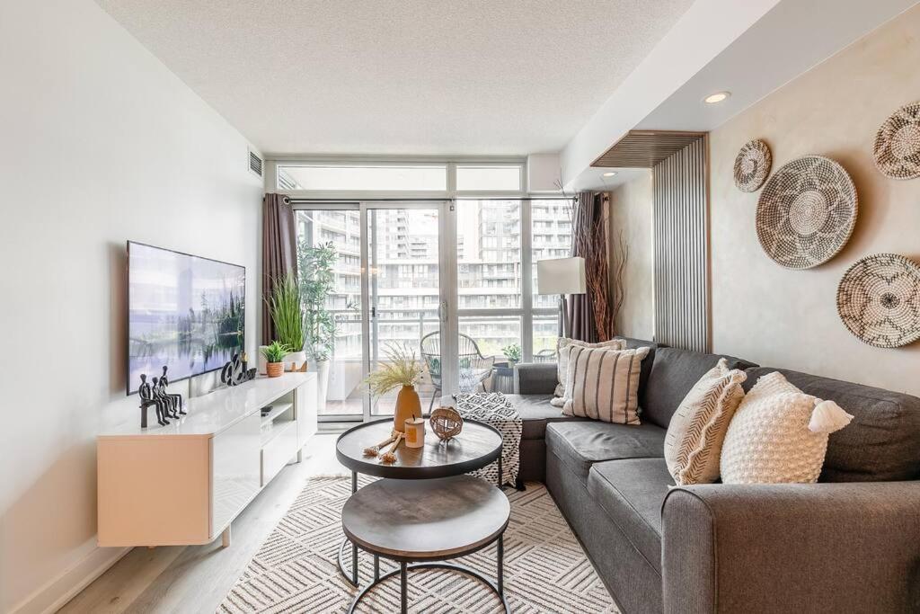 Luxury Suite Downtown Toronto Near Cn Tower Kültér fotó