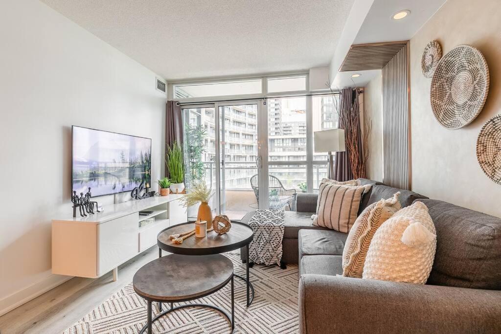 Luxury Suite Downtown Toronto Near Cn Tower Kültér fotó
